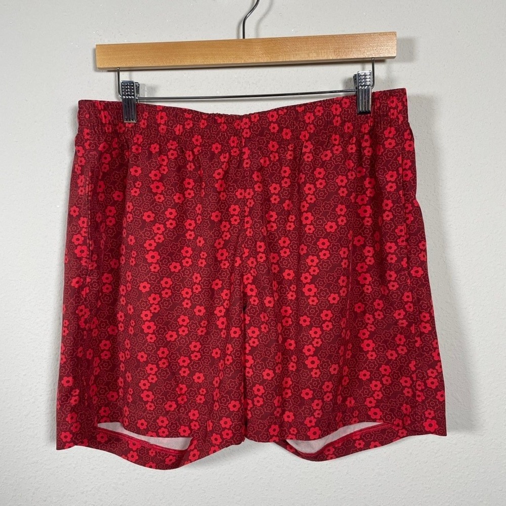 Bearbottom Shorts Mens L Red Floral Retro Tropical 5.5" Inseam Recycled Stretch